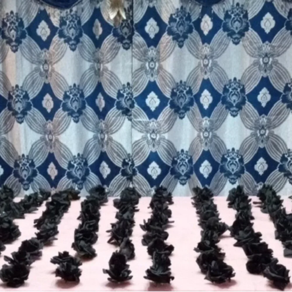 100 Elegant Black Faux Silk Rose Heads
